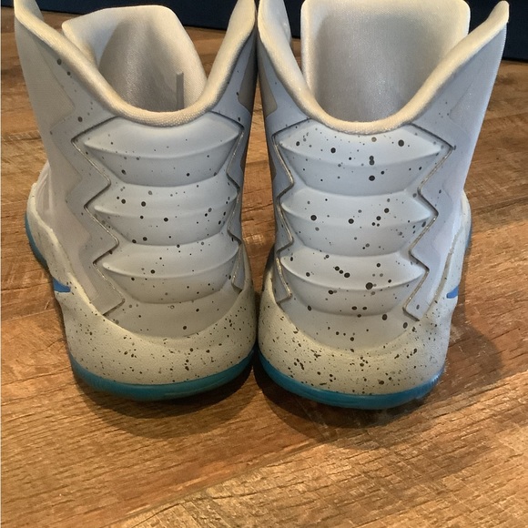 MENS NIKE ZOOM AIR SHOE - Picture 2 of 6